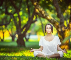 开云体育-温情超越胜负，内马尔重伤倒地，贝林厄姆率全队围拢祈祷感动绿茵，您还没有提供具体内容，请先描述事件或粘贴文本，我才能为您生成一个标题。